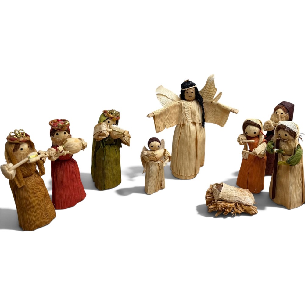 Vintage Corn Husk Nativity Set Folk Art Handmade Christmas Creche Figures 9 pc